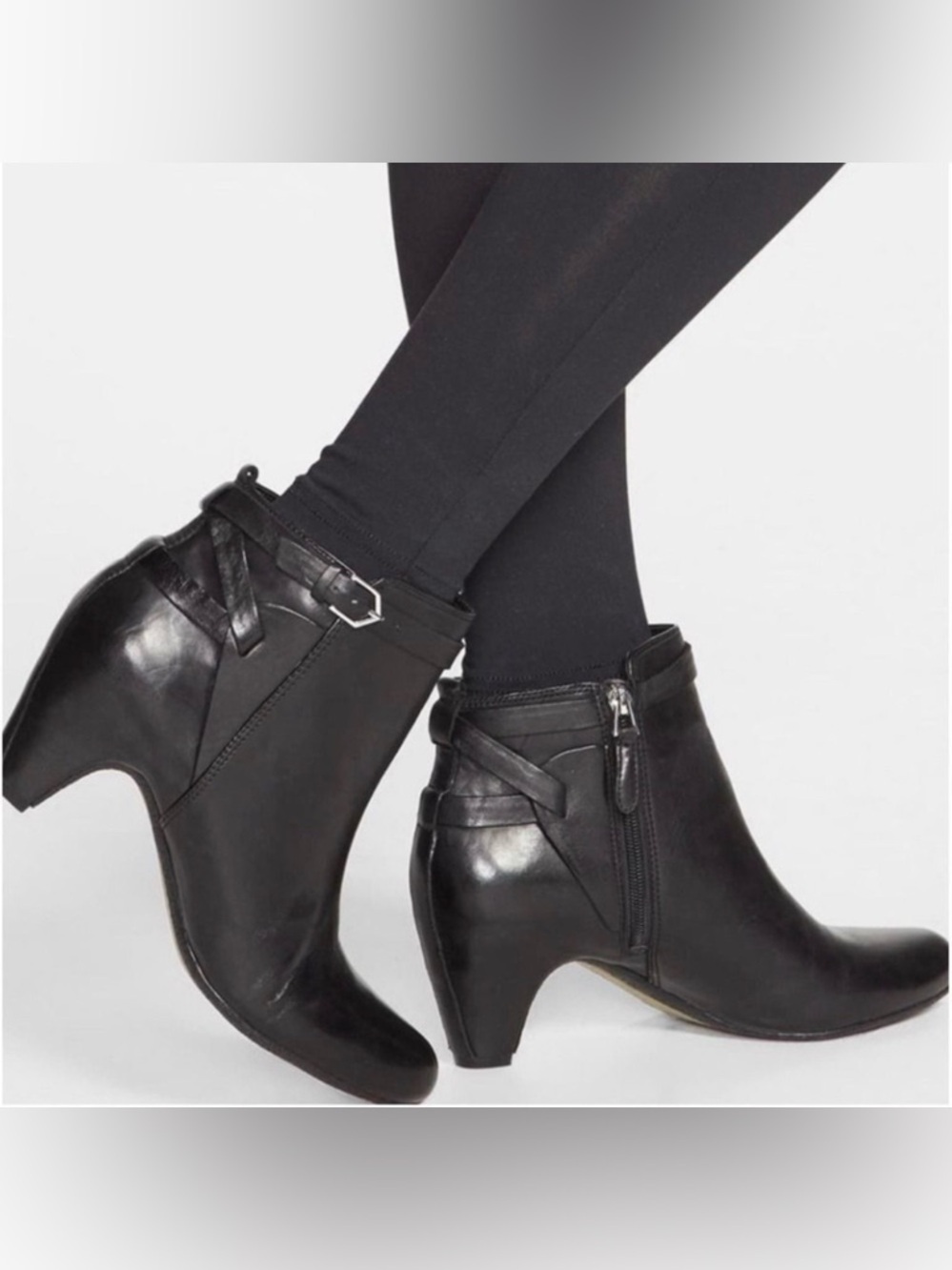 Sam Edelman Maddox black leather side zip ankle boots. Sz 8.5M